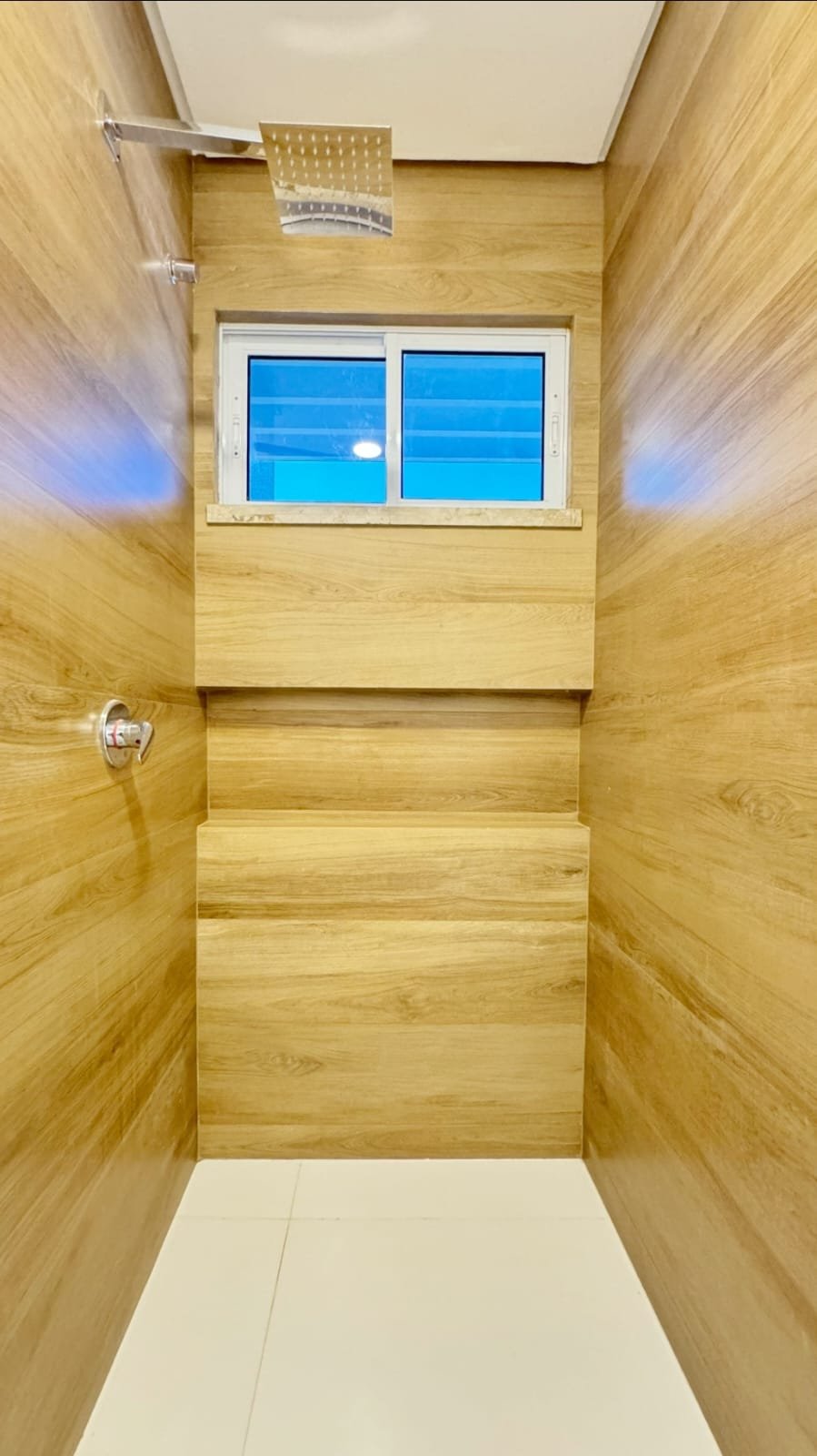 Foto 17 do imóvel Casa Duplex com 3 Suítes no Centro do Eusébio-CE