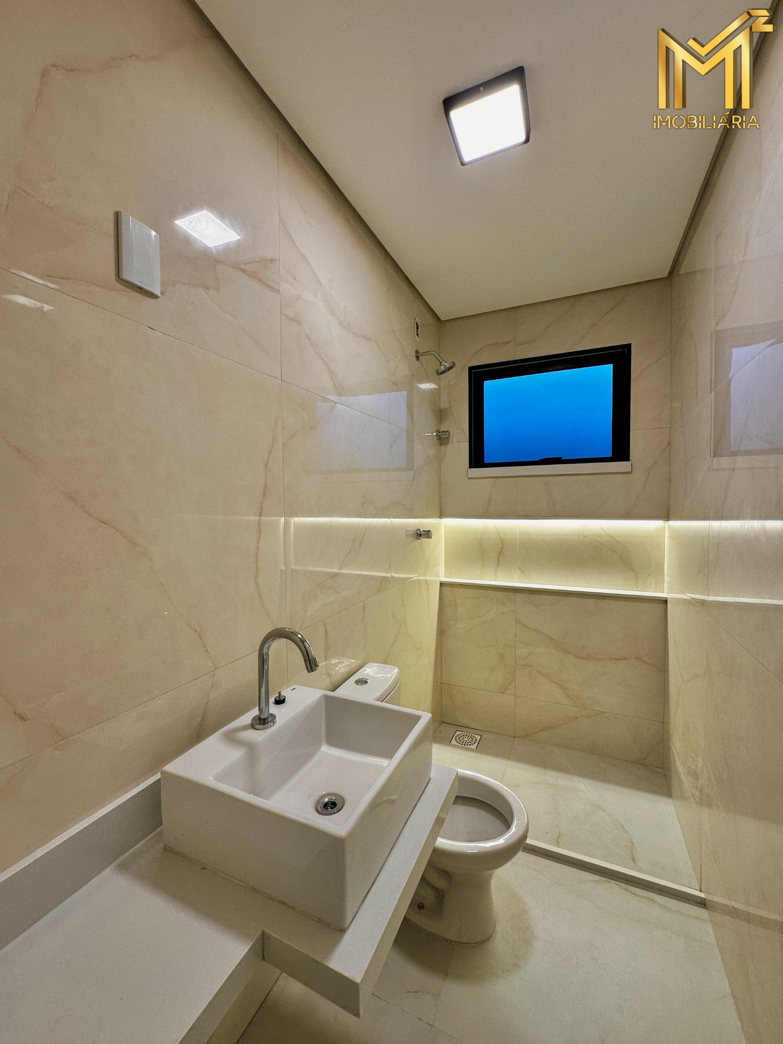 Foto 11 do imóvel Casa Plana de Esquina no Eusébio