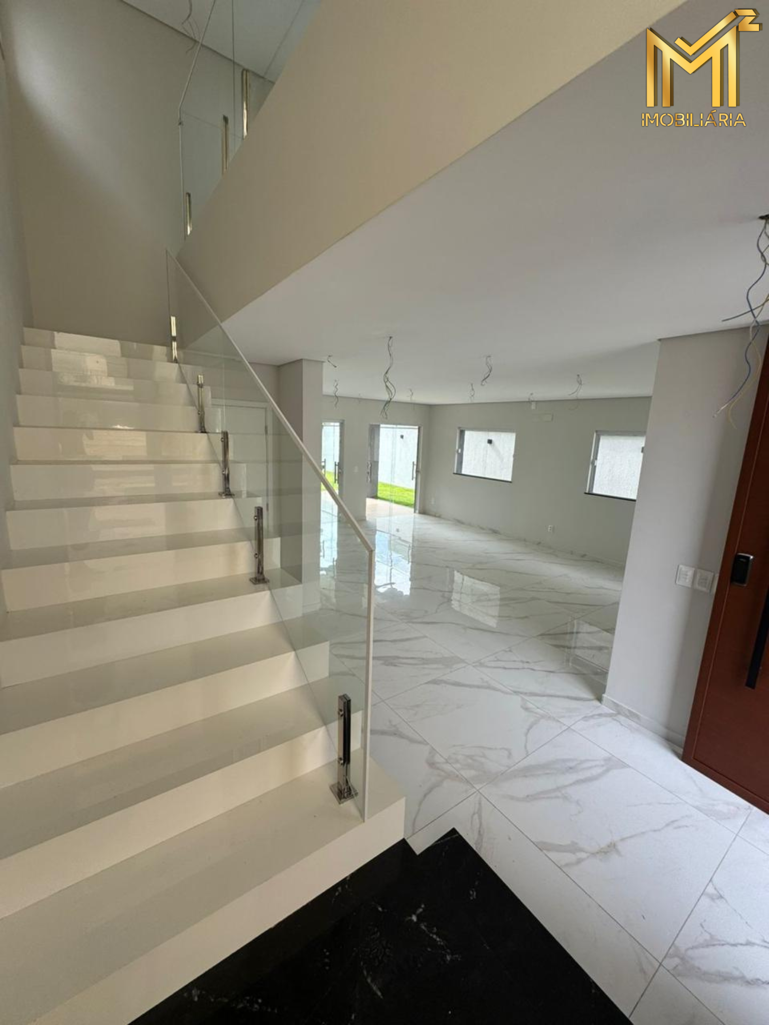 Foto 3 do imóvel Casa alto padrão para alugar na Cidade Alpha