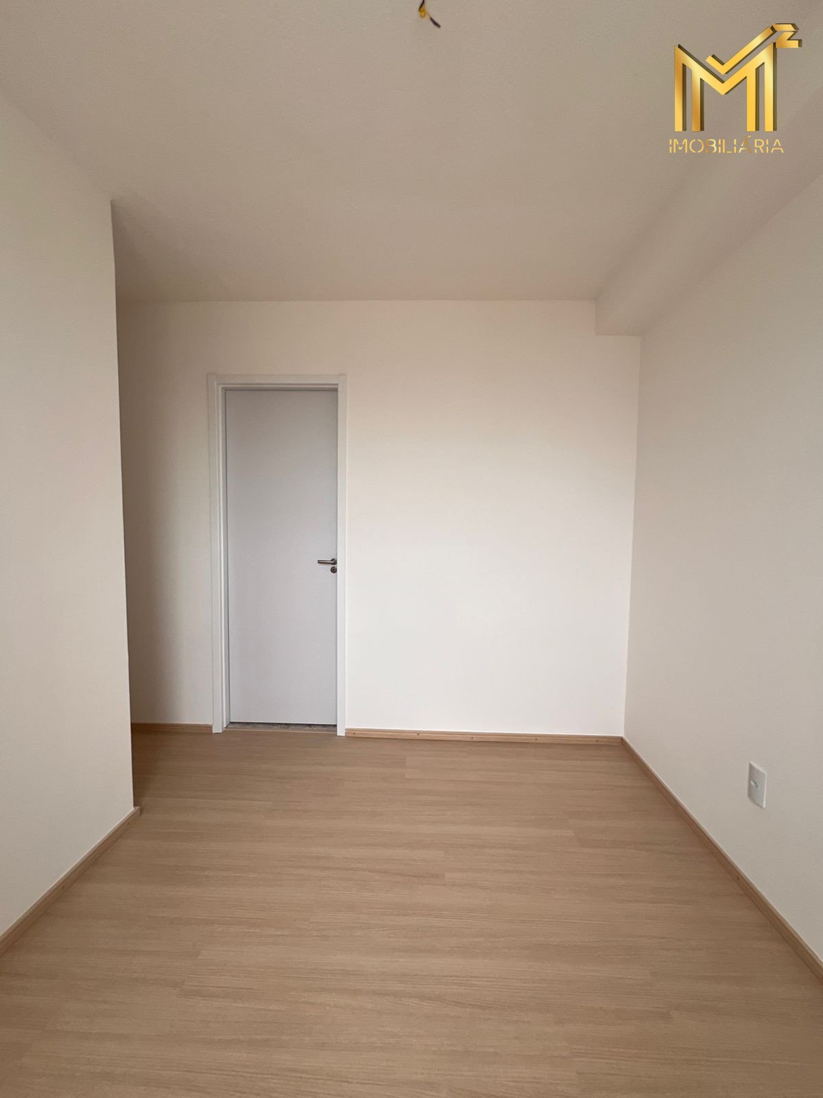 Foto 6 do imóvel Apartamento para alugar, em andar alto no Condomínio Belvedere.