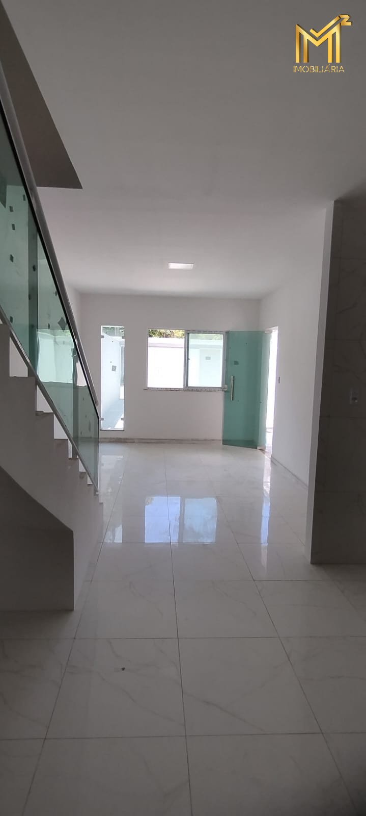 Foto 3 do imóvel Casa Duplex com 3 Suítes no Coração do Eusébio.