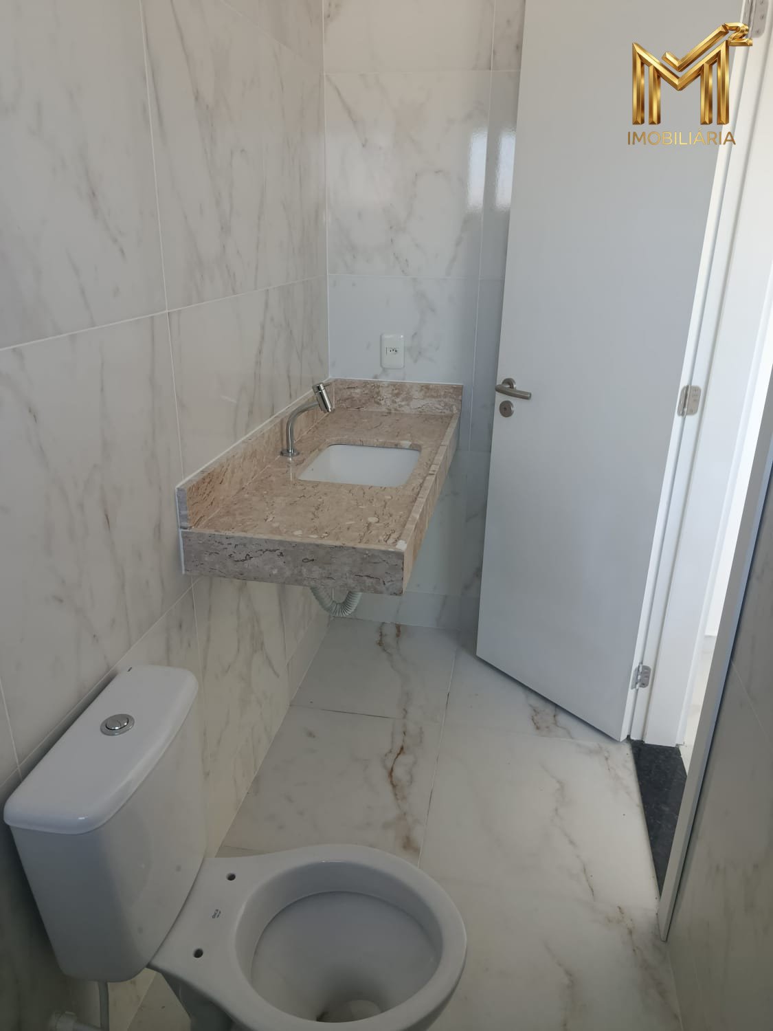 Foto 17 do imóvel Casa Dúplex para Venda ou Locação no Eusébio